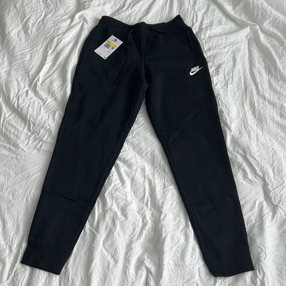 Black Nike Sweatpants